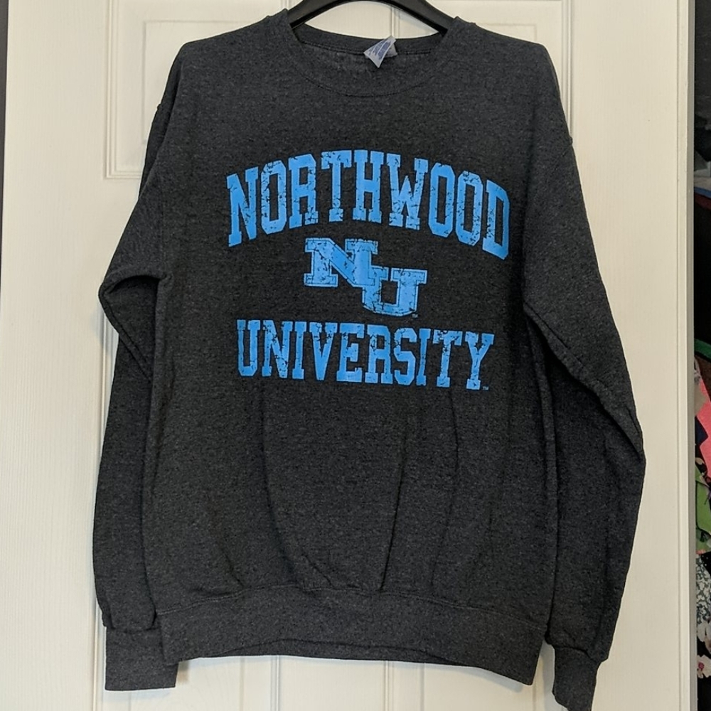 Crew neck college sweater